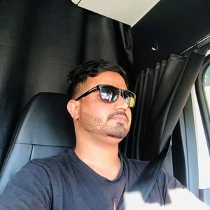 Meet your Posher, Mandeep